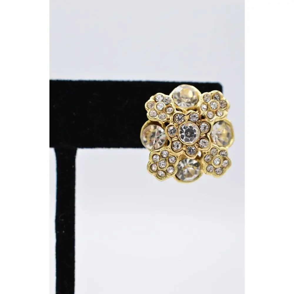 Vintage Crystal Flower Clip On Earrings Rhinestone Gold Tone Shiny 1980s BinAF